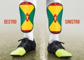 Coppia di parastinchi personalizzati con grafica Grenada
